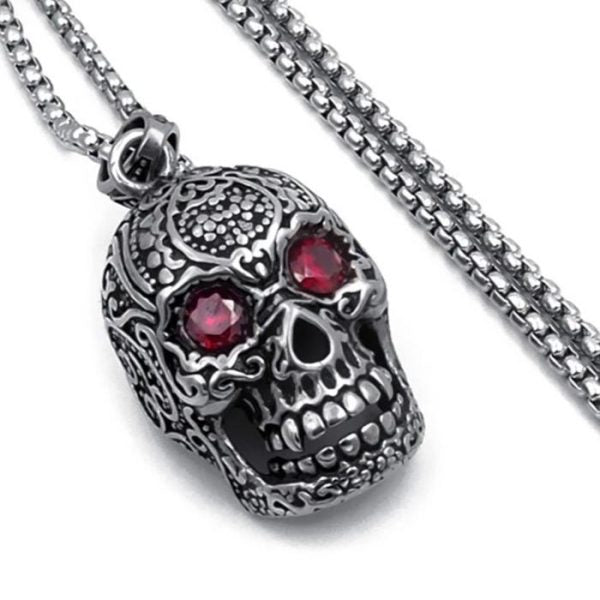 Collier Tête Mort Gravé