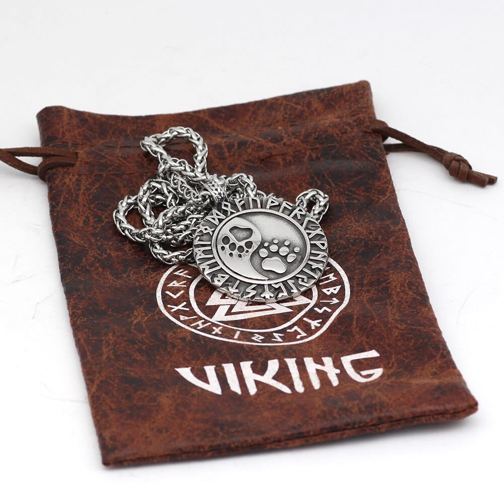 Collier Viking <br>Pattes D'ours Et Runes</br> Viking Shop
